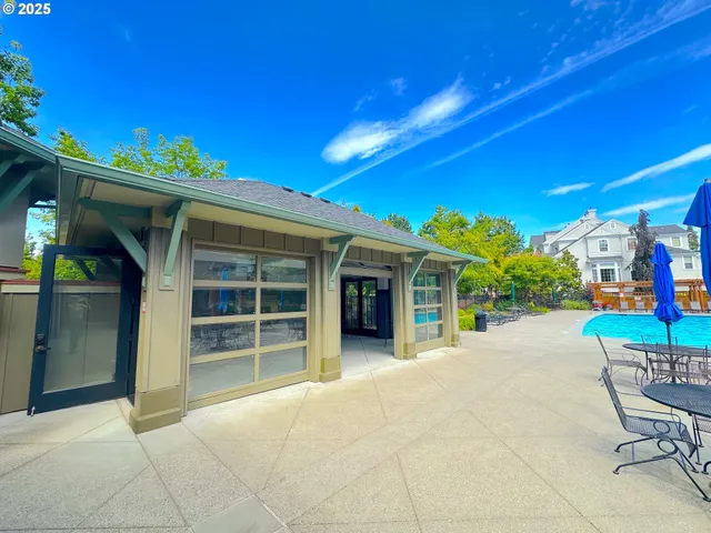 $399,999 | 6547 Northeast Brighton Street, Hillsboro, OR 97124