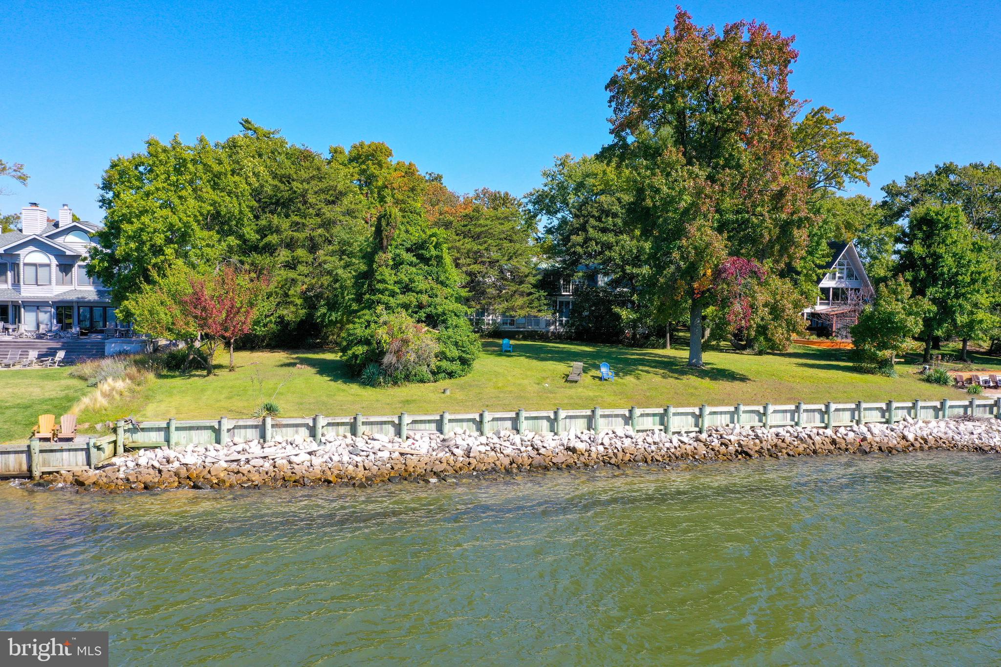 3736 Thomas Point Road Annapolis, MD 21403 - Photo 15 of 49 148' of bulkheaded, riparian water frontage