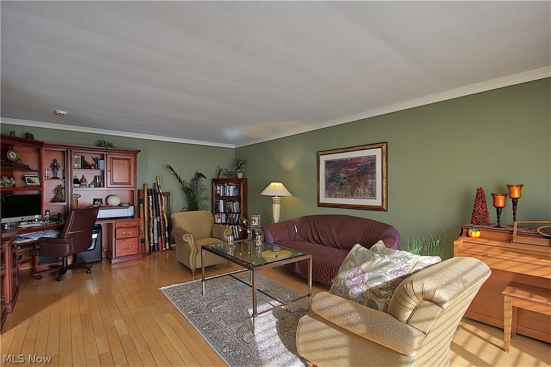 25003 Duffield Road Beachwood, OH 44122 - Photo 6 of 34 Gallery Image 6