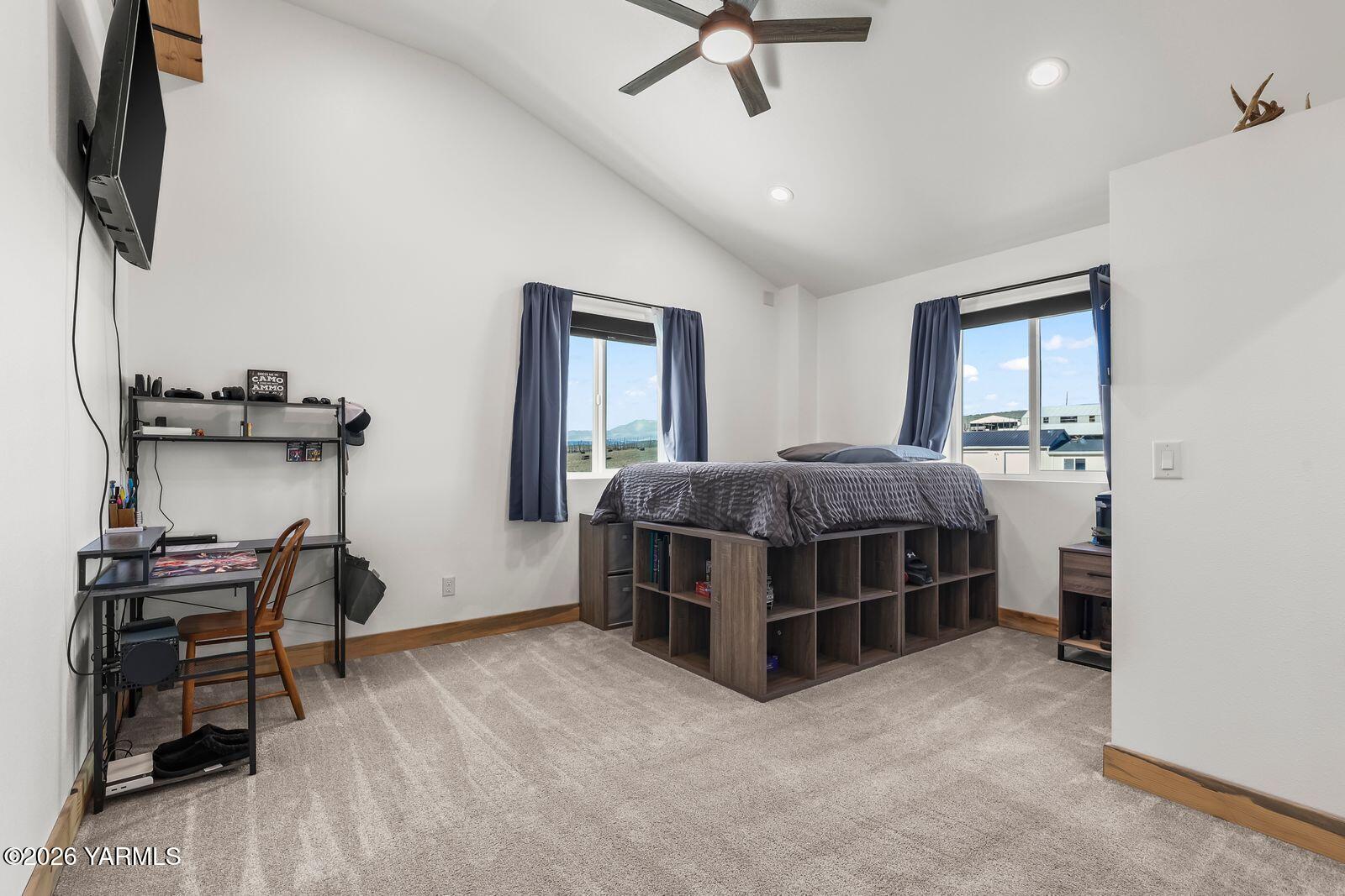 190 Gopher Road Selah, WA 98942 - Photo 35 of 48 34 Bedroom 5