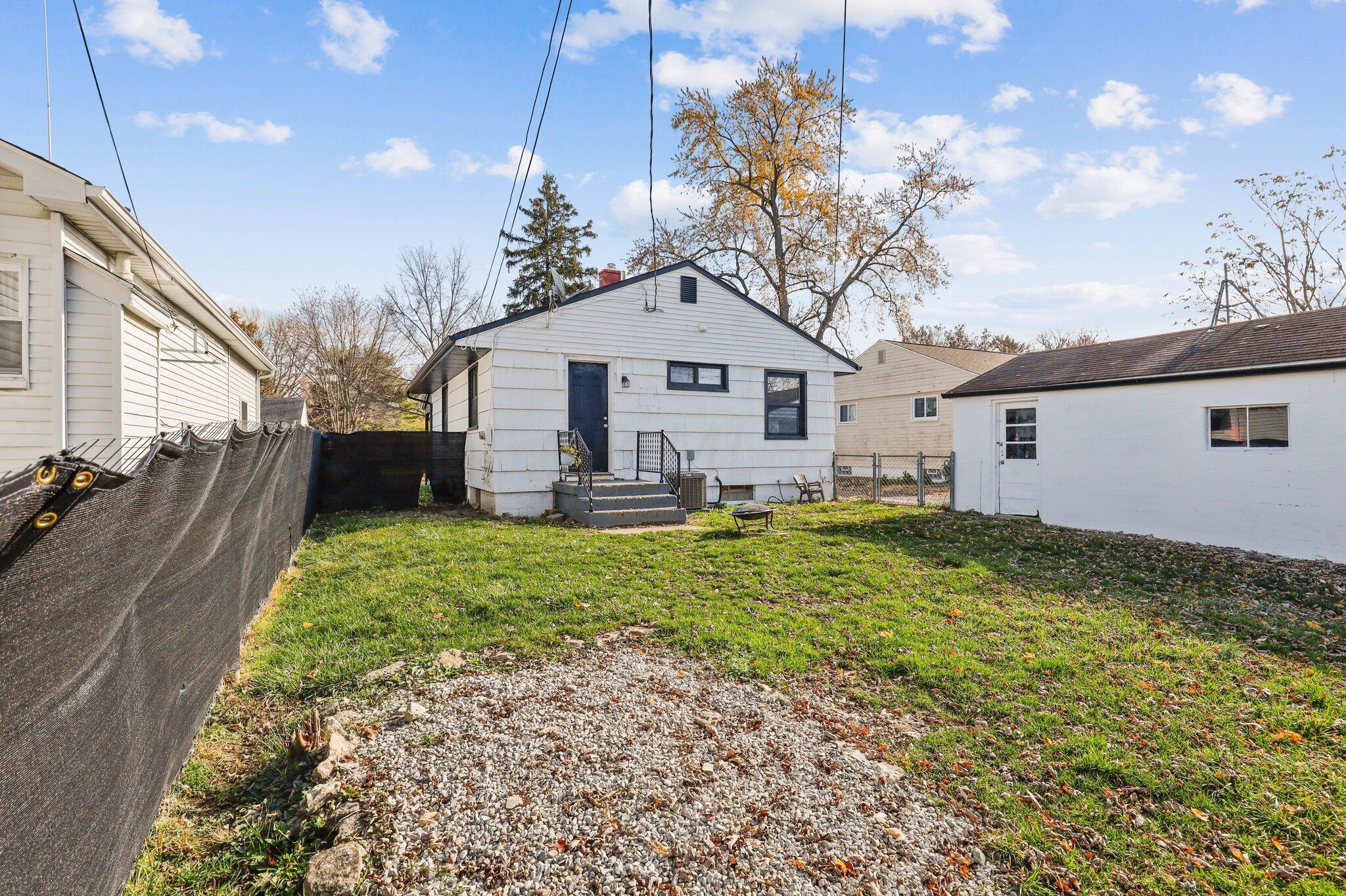 3105 Howey Road Columbus, OH 43224 - Photo 39 of 40 48-web-or-mls-_MG_7784