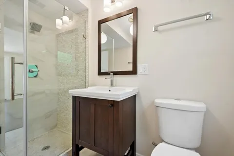 $899,900 | 9200 North Lowell Avenue, Skokie, IL 60076
