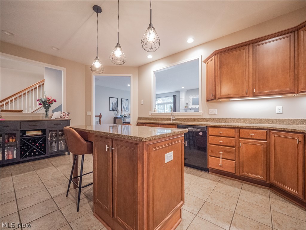 30243 Center Ridge Road, Unit 14 Westlake, OH 44145 - Photo 2 of 33 Gallery Image 2