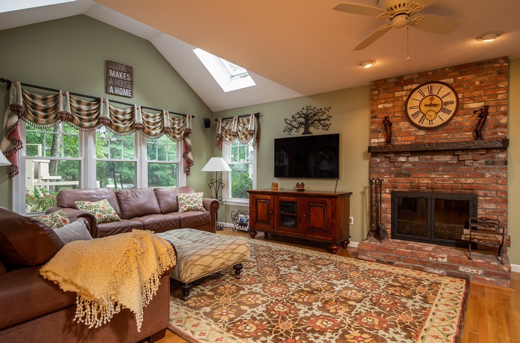 9 Colella Farm Road Hopkinton, MA 01748 - Photo 8 of 30 Gallery Image 8