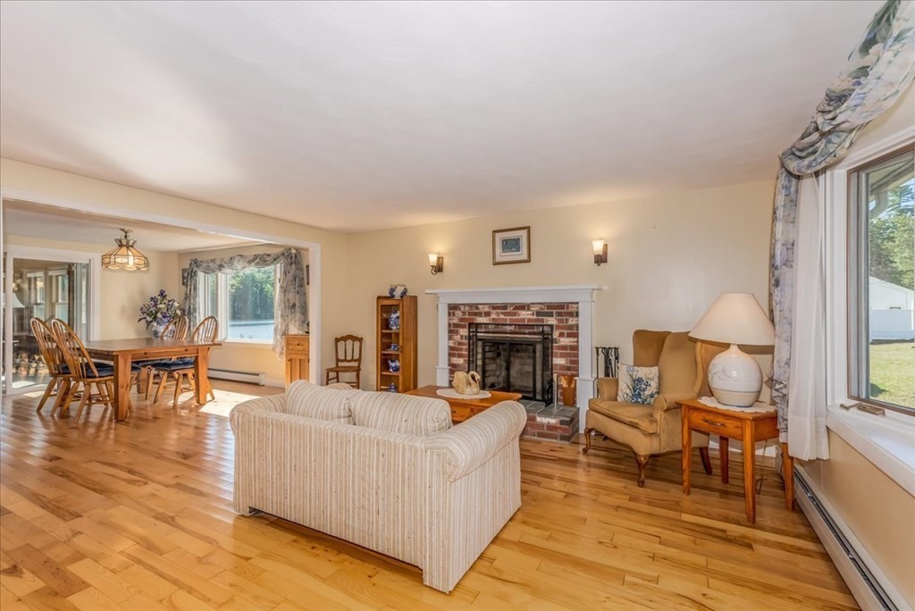 21 Craig Road Holland, MA 01521 - Photo 5 of 40