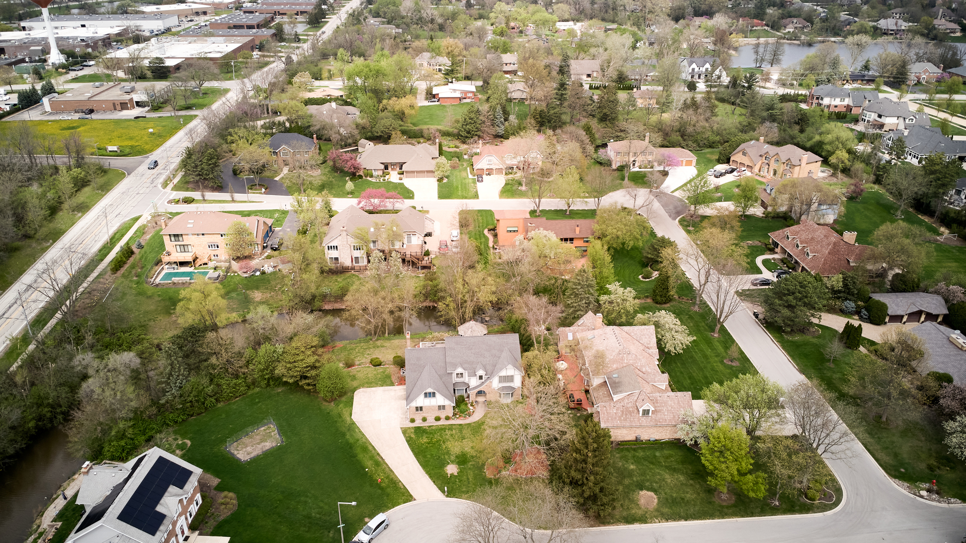 766 Camelot Drive Burr Ridge, IL 60527 - Photo 45 of 48 an aerial view of residential houses with outdoor space
