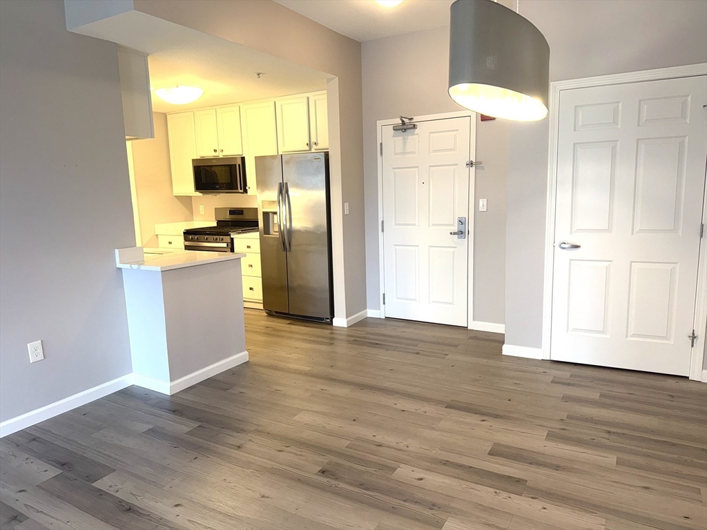 36 Village Road, Unit 306 Middleton, MA 01949 - Photo 13 of 13