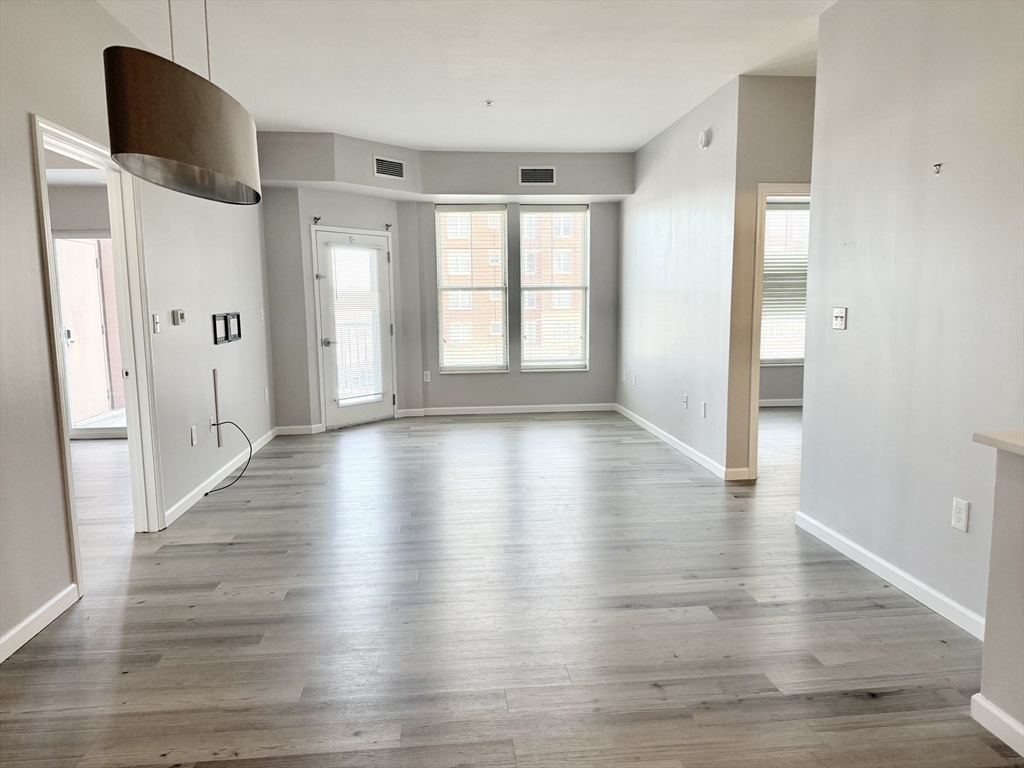 36 Village Road, Unit 306 Middleton, MA 01949 - Photo 5 of 13