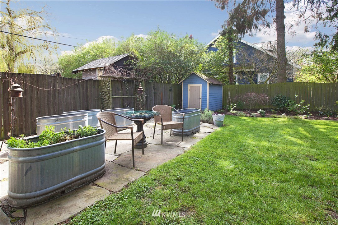 557 North 72nd Street Seattle, WA 98103 - Photo 22 of 25 Gallery Image 22