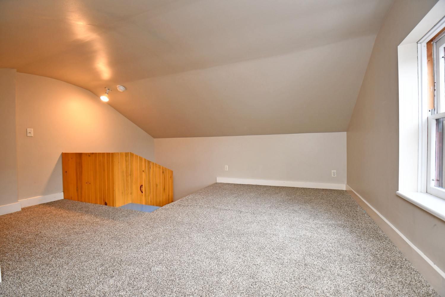1306 Spring Street Cincinnati, OH 45202 - Photo 35 of 43