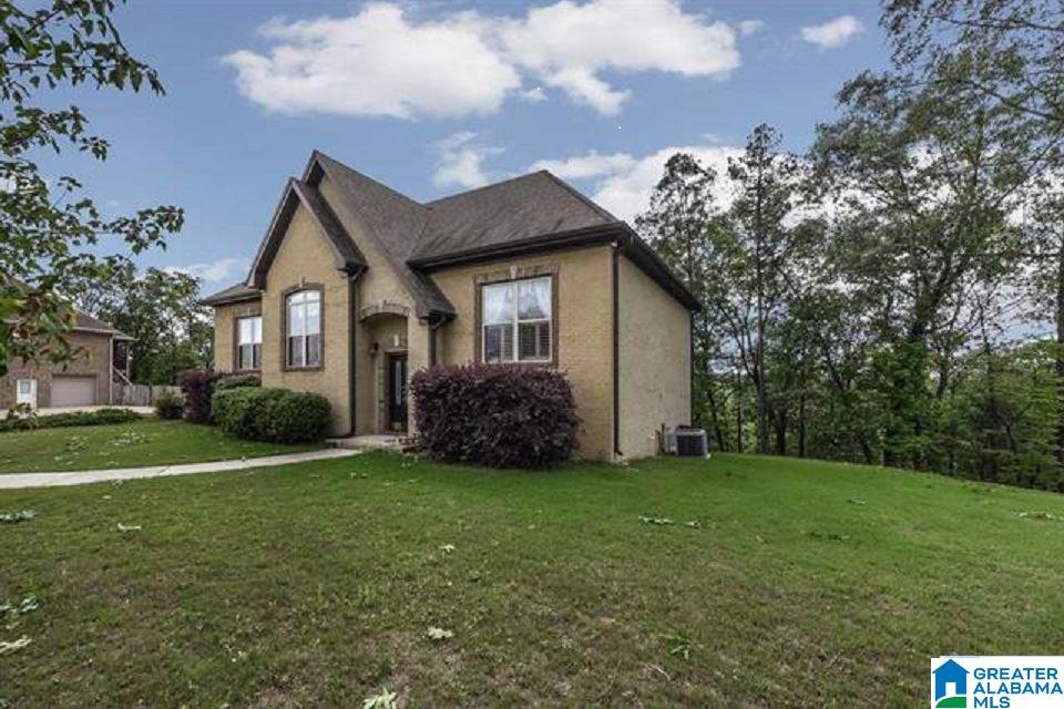 2034 Chelsea Rdg Drive Columbiana, AL 35051 - Photo 2 of 28