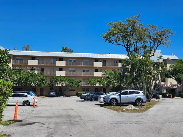 $179,000 | Inverrary, Lauderhill, FL 33319