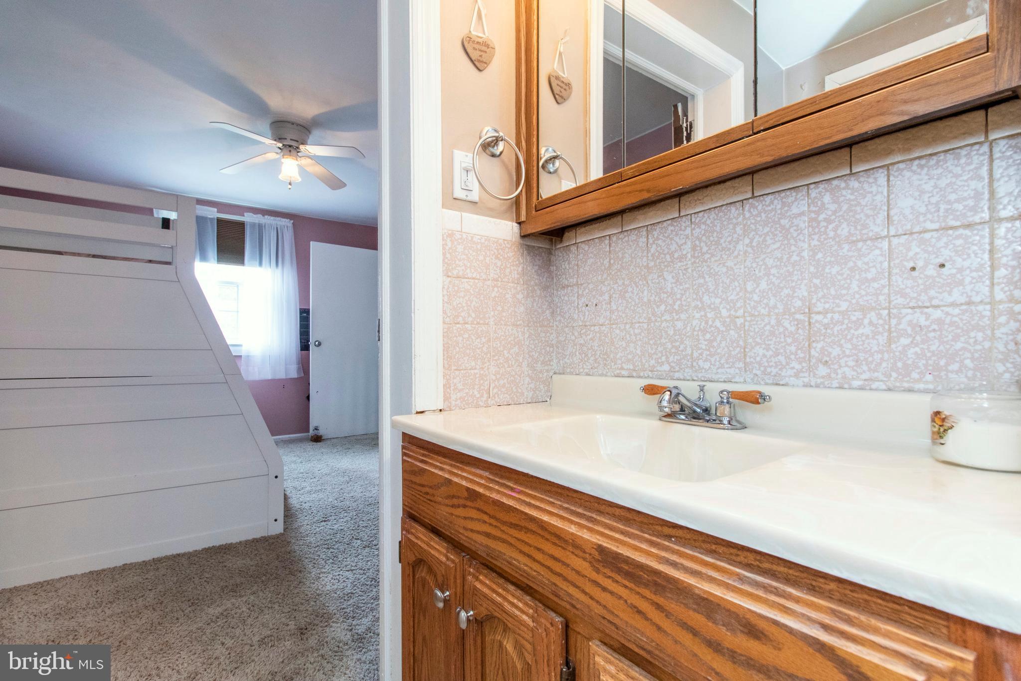616 Aintree Road Hatboro, PA 19040 - Photo 18 of 34 Gallery Image 18