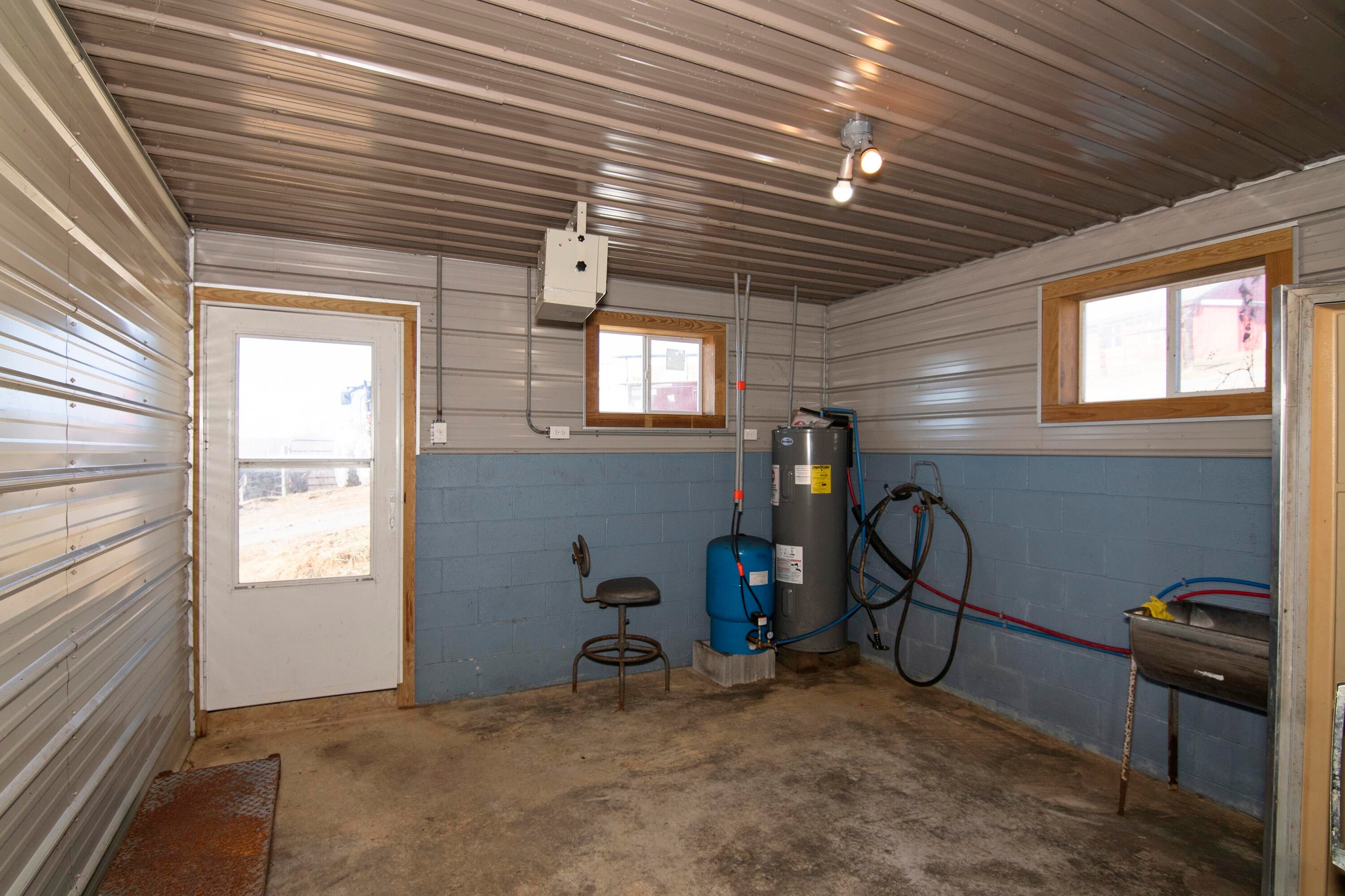 656 Miller Farm Road Peterstown, WV 24963 - Photo 112 of 156 Barn Processing Room