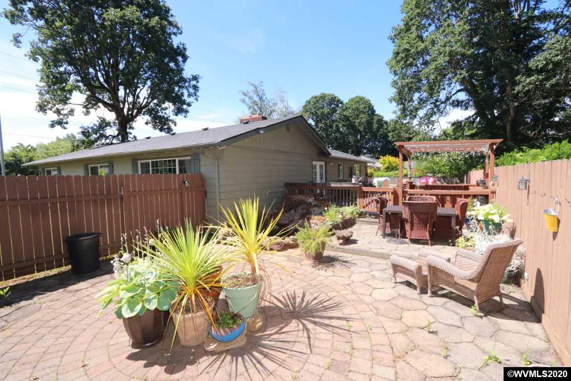 4390 Lone Oak Road Southeast Salem, OR 97302 - Photo 24 of 24 Gallery Image 24