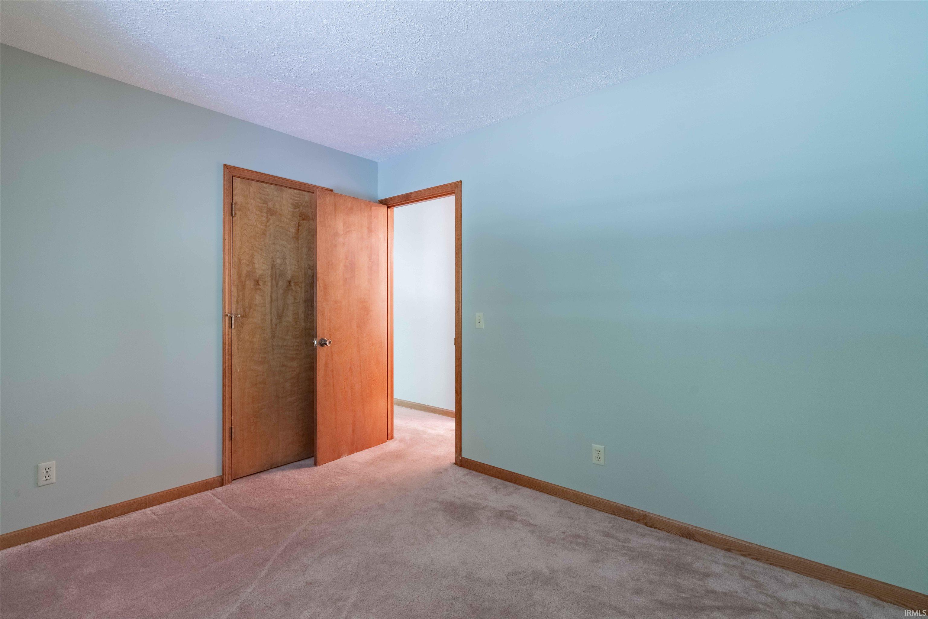 819 North King Road Marion, IN 46952 - Photo 8 of 15