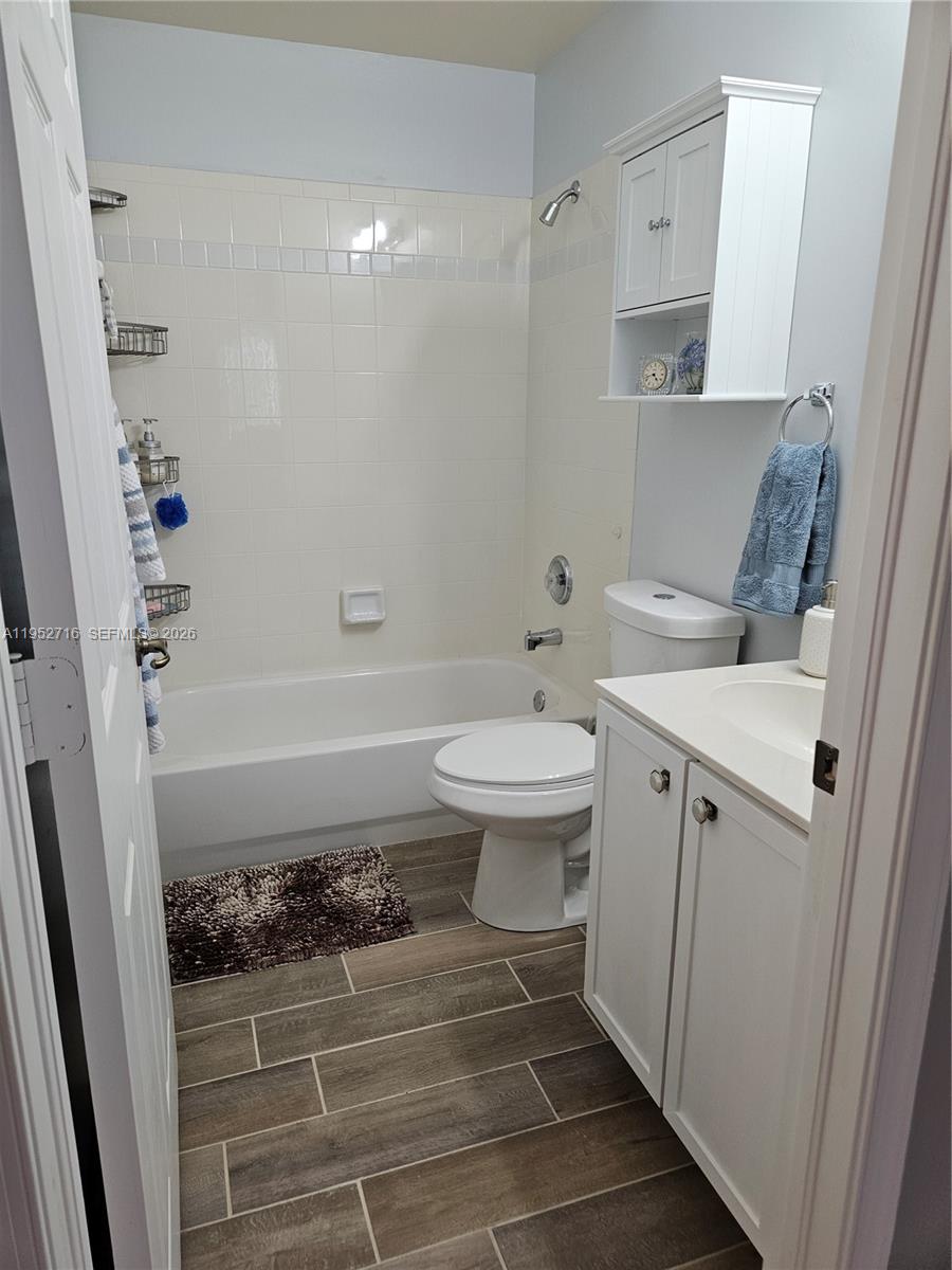 6785 Southeast Warwick Lane Stuart, FL 34997 - Photo 13 of 53 Guest remodeled bathroom