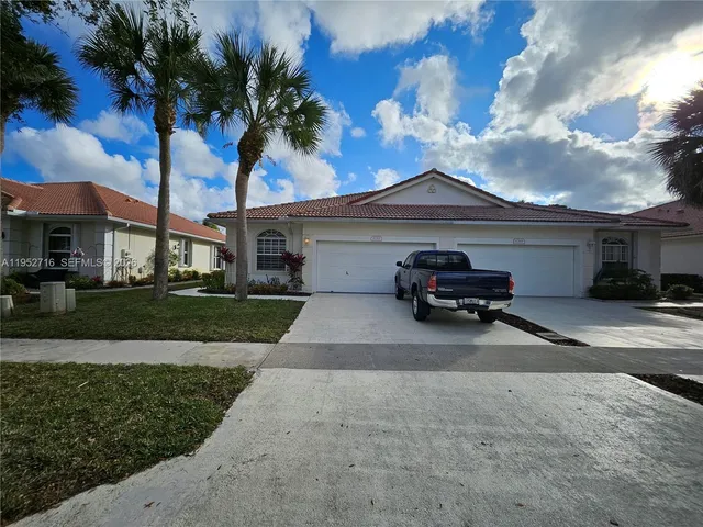 $393,000 | 6785 Southeast Warwick Lane, Stuart, FL 34997