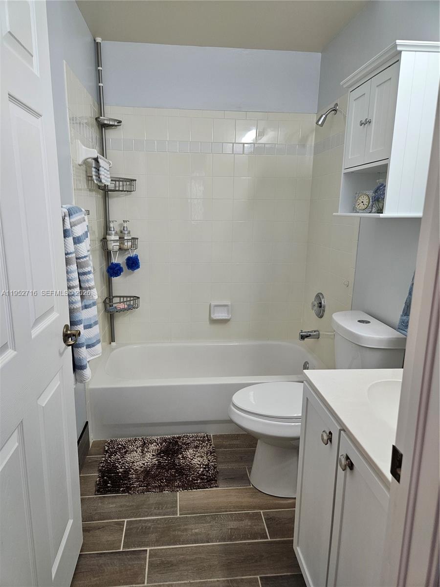 6785 Southeast Warwick Lane Stuart, FL 34997 - Photo 31 of 53