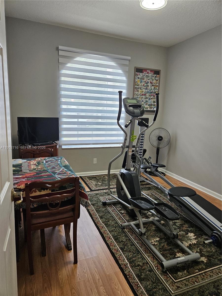 6785 Southeast Warwick Lane Stuart, FL 34997 - Photo 8 of 53 Guest bedroom