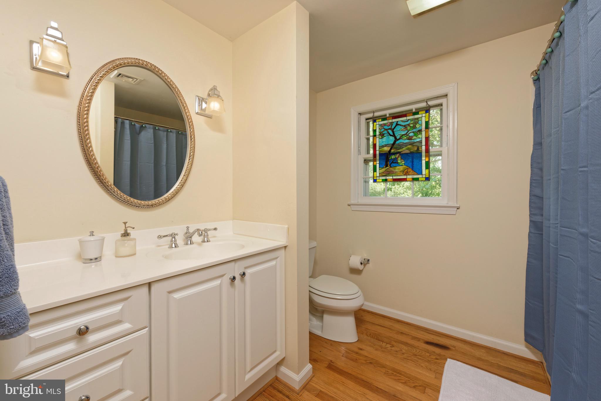 23413 Dover Road Middleburg, VA 20117 - Photo 34 of 73 Additional full bath on the upper level