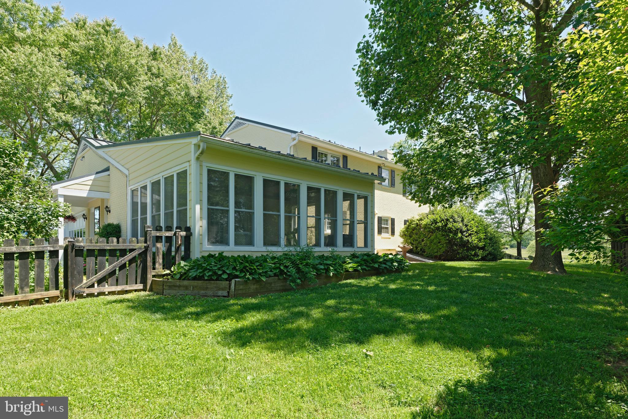 23413 Dover Road Middleburg, VA 20117 - Photo 35 of 73 Sunroom off the back of the house