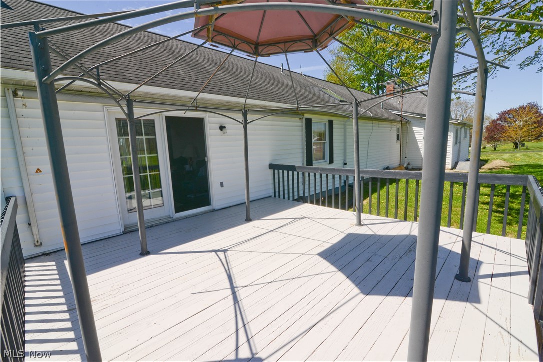14906 Palmyra Road Diamond, OH 44412 - Photo 26 of 35 Gallery Image 26