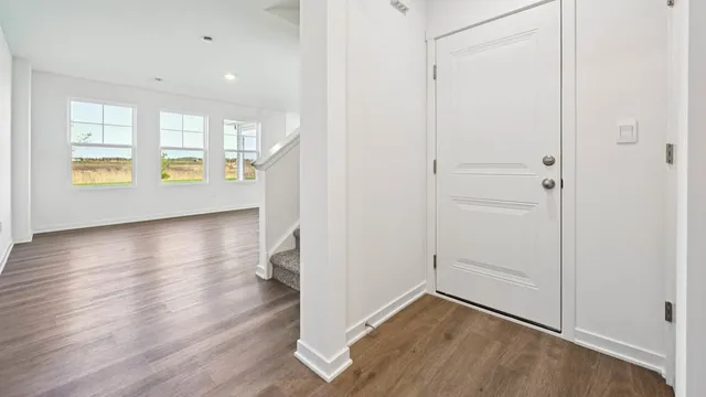 $406,990 | 127 Cornerstone Crossing, Hampshire, IL 60140