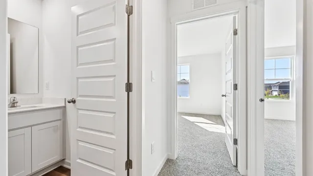 $406,990 | 127 Cornerstone Crossing, Hampshire, IL 60140