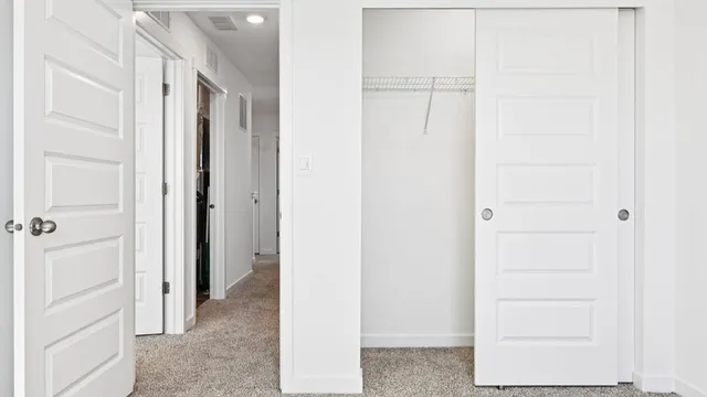 $406,990 | 127 Cornerstone Crossing, Hampshire, IL 60140