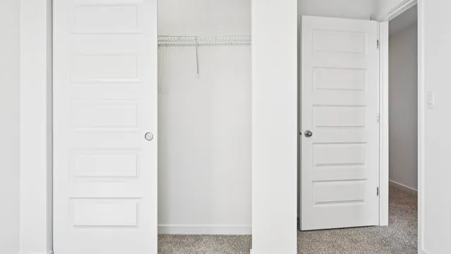 $406,990 | 127 Cornerstone Crossing, Hampshire, IL 60140