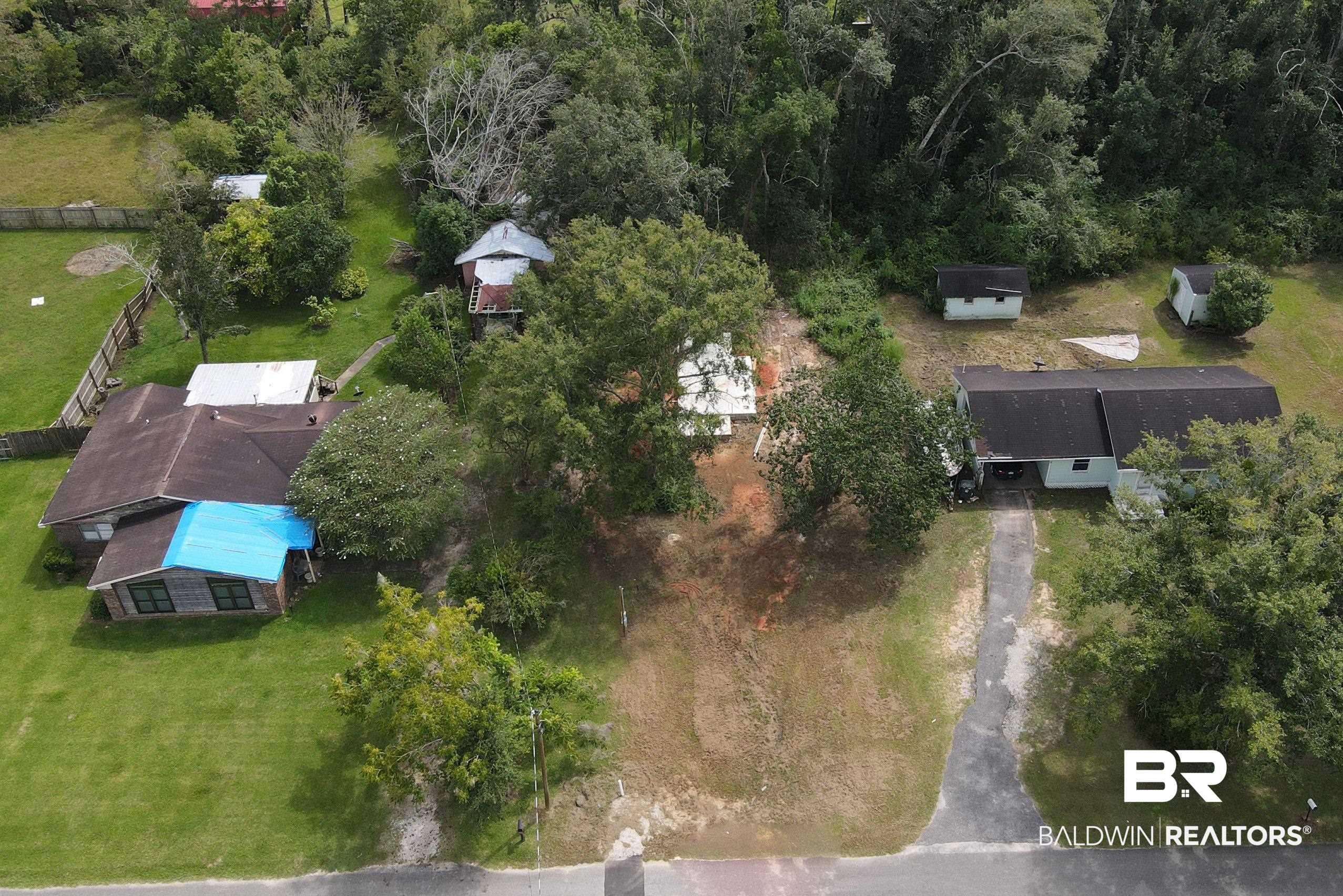 504 Hamilton Boulevard Foley, AL 36535 - Photo 5 of 11