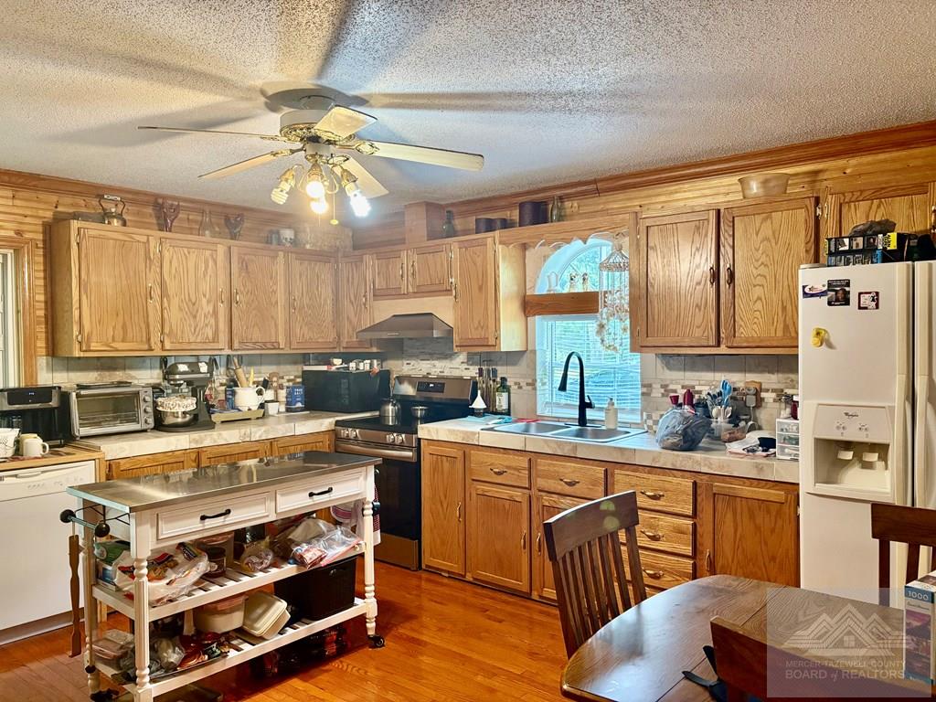 311 Ritter Hollow Road Iaeger, WV 24844 - Photo 2 of 32 Gallery Image 2