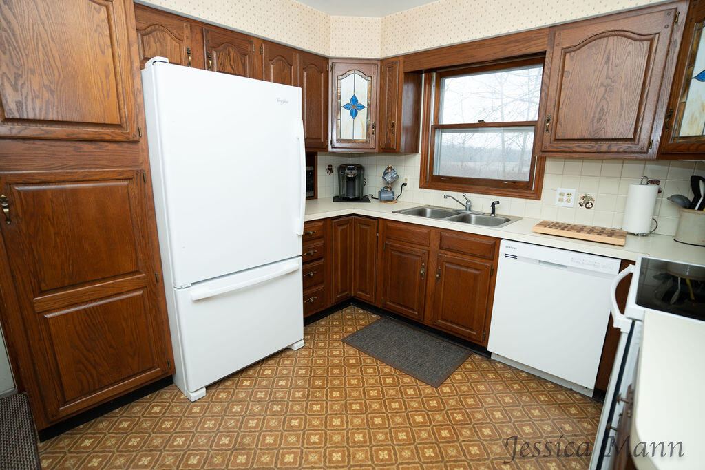 11176 Heights Ravenna Road Ravenna, MI 49451 - Photo 15 of 42 DSC09201