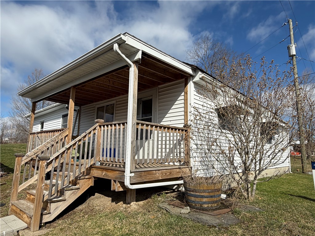 9580 Lodi Center Road Lodi, NY 14860 - Photo 2 of 12 Covered Deck