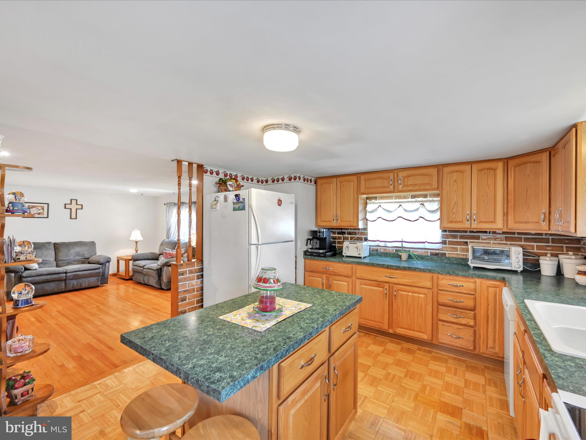 4474 Miller Drive Mount Joy, PA 17552 - Photo 14 of 35 Kitchen Island Eat In