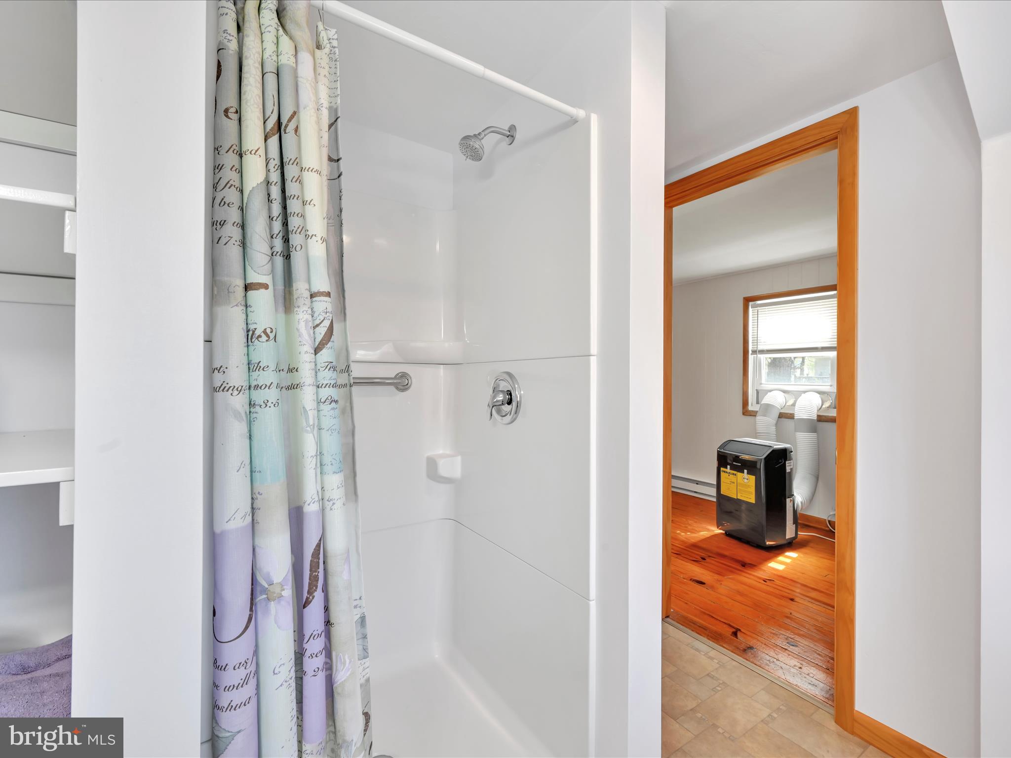 4474 Miller Drive Mount Joy, PA 17552 - Photo 20 of 35 UL Bathroom Walk in shower