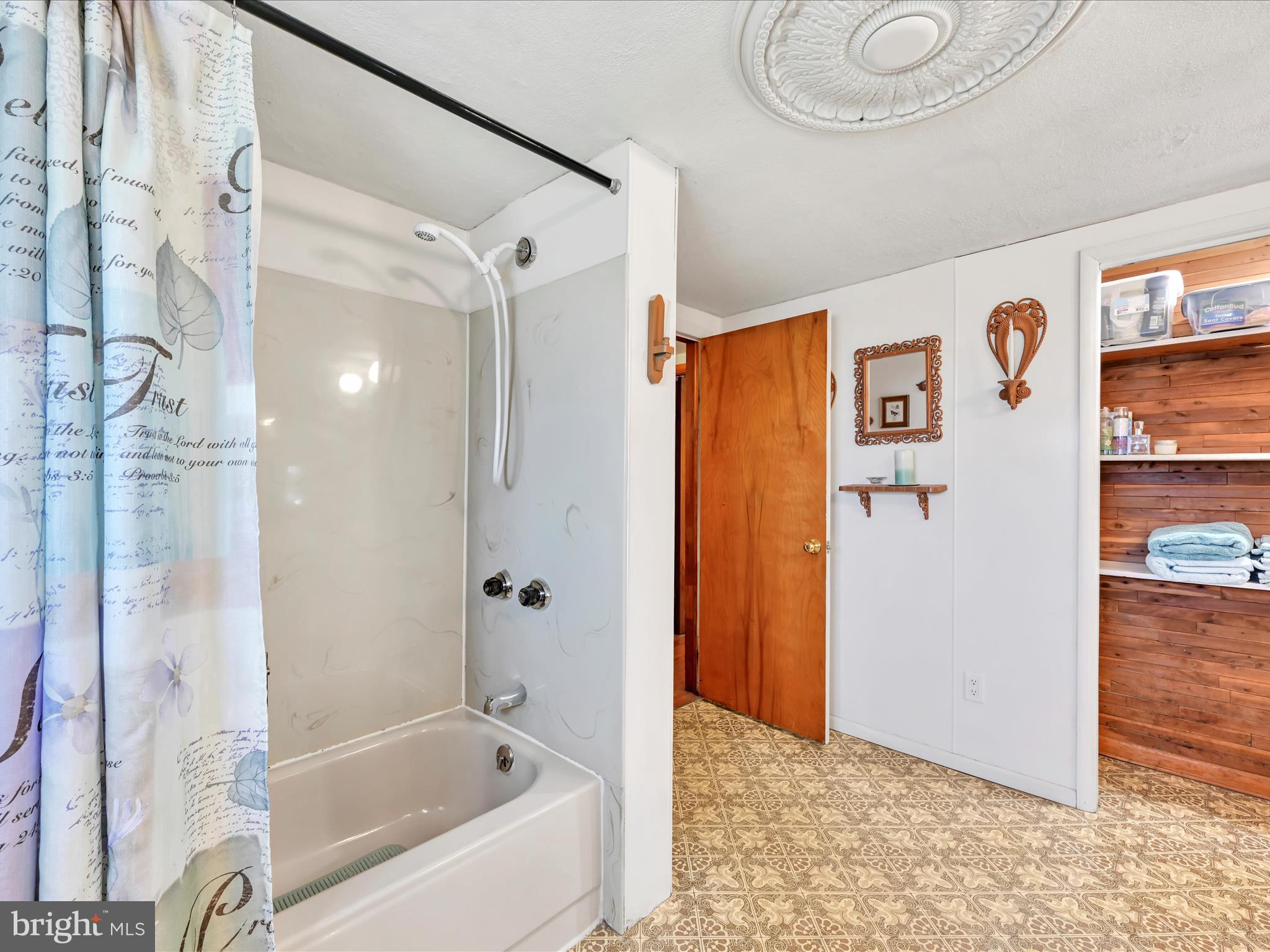 4474 Miller Drive Mount Joy, PA 17552 - Photo 26 of 35 Bathroom Tub/shower
Large closet