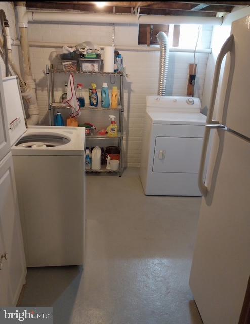 4474 Miller Drive Mount Joy, PA 17552 - Photo 28 of 35 laundry 2nd Frig, W & D stay