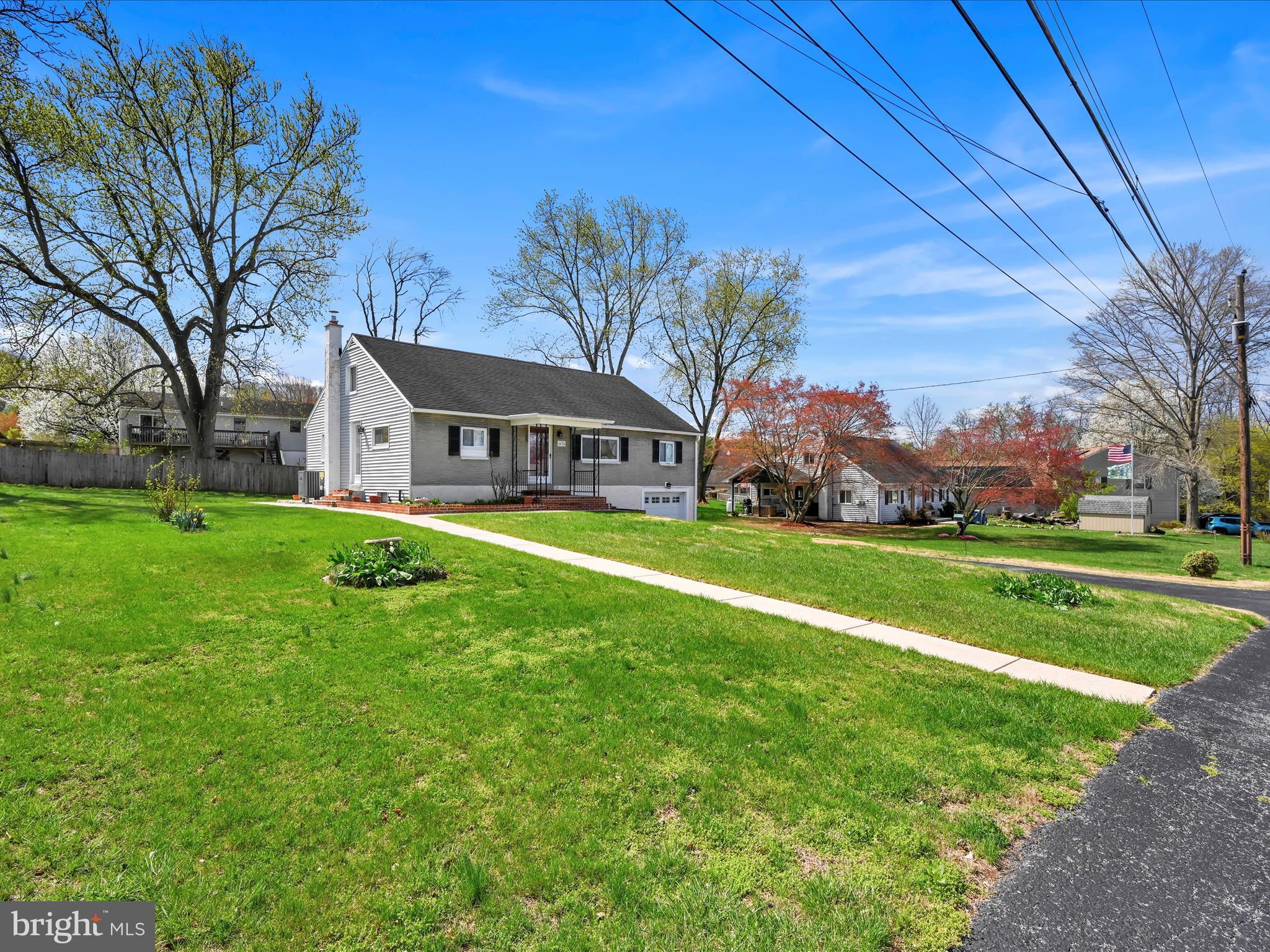 4474 Miller Drive Mount Joy, PA 17552 - Photo 5 of 35 Front. 25 acre lot Heat Pump C/A