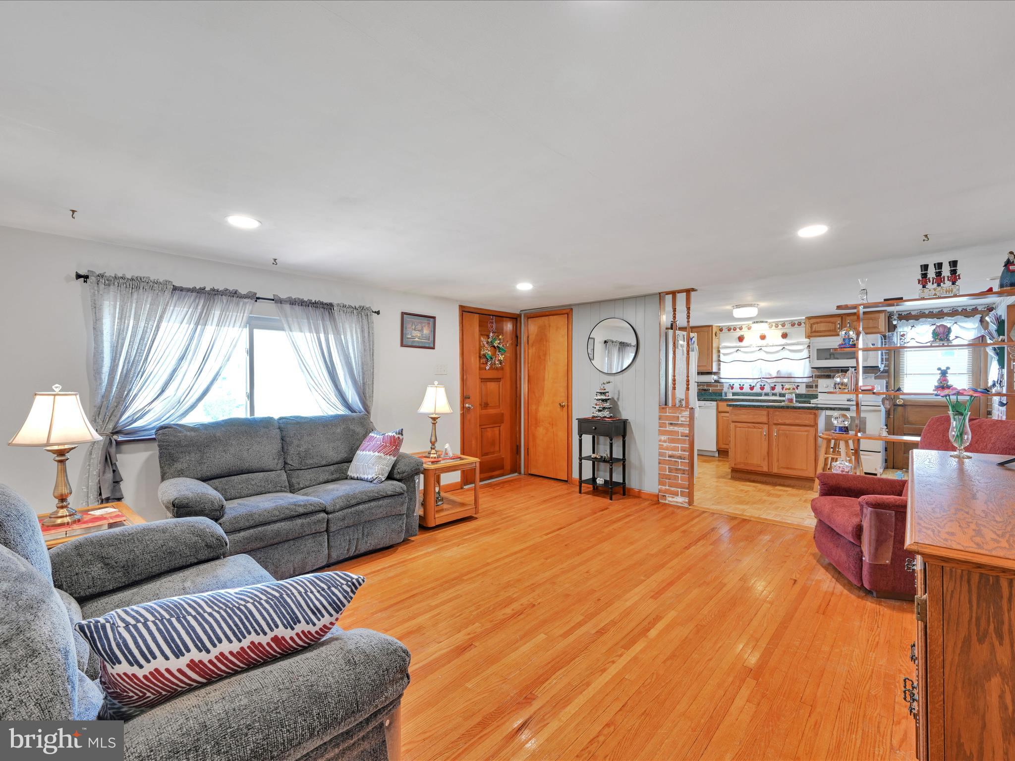 4474 Miller Drive Mount Joy, PA 17552 - Photo 8 of 35 Living Room Hardwood Floors