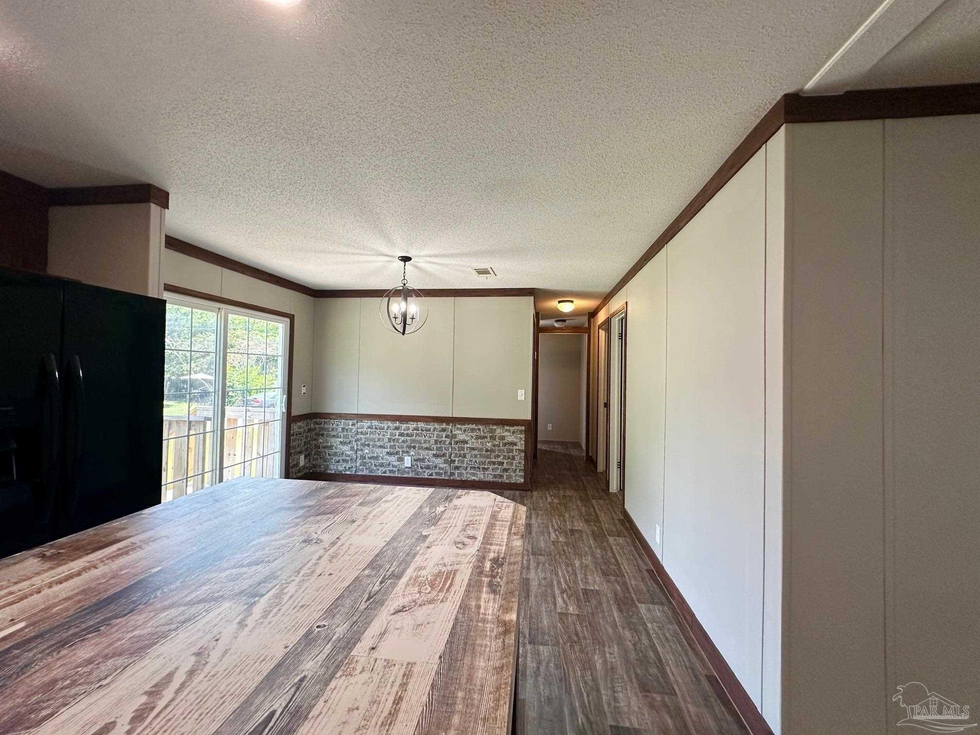 580 East Olive Road Pensacola, FL 32514 - Photo 5 of 17 Gallery Image 5