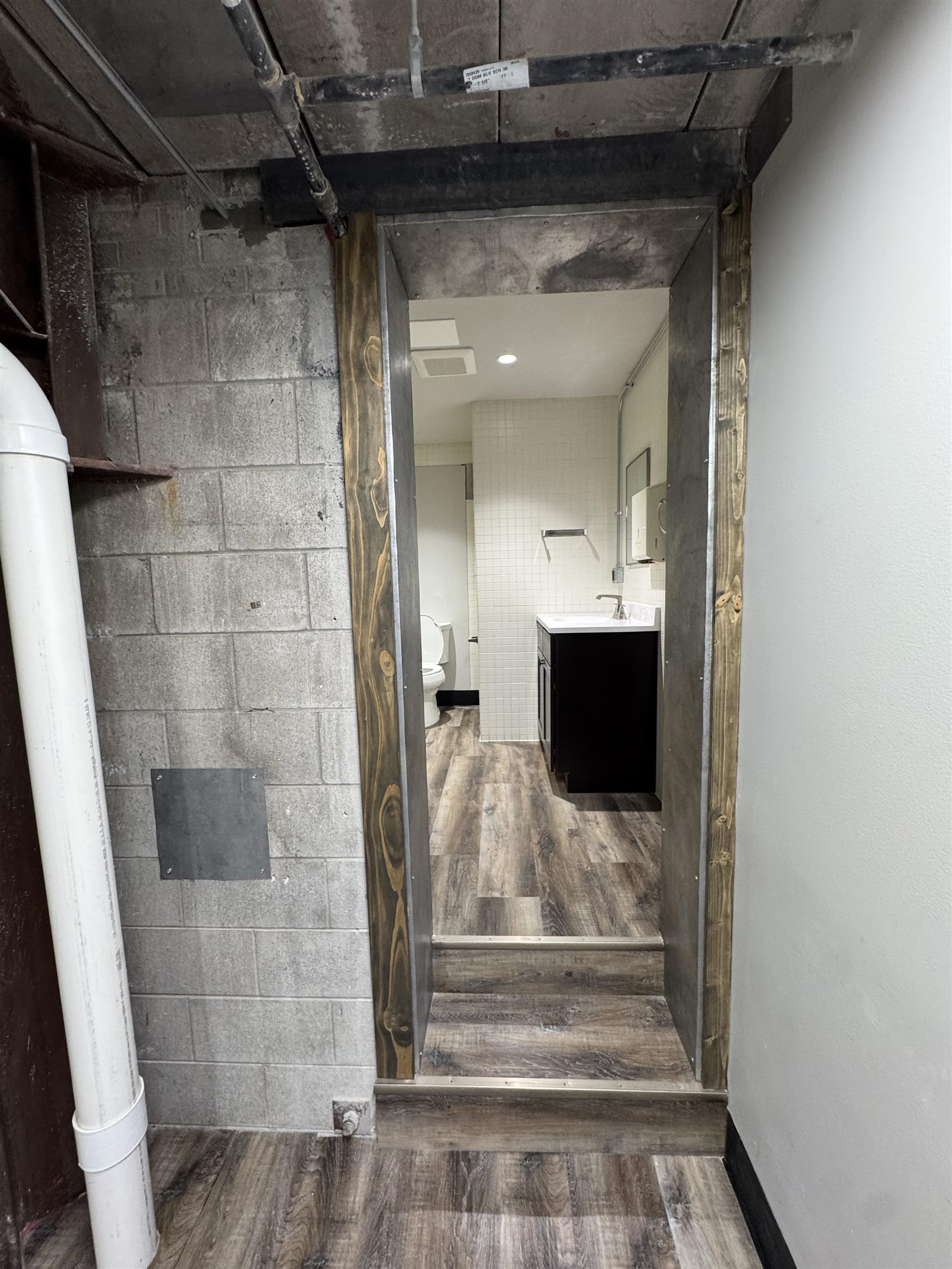 219 South Badger Avenue Appleton, WI 54914 - Photo 12 of 16