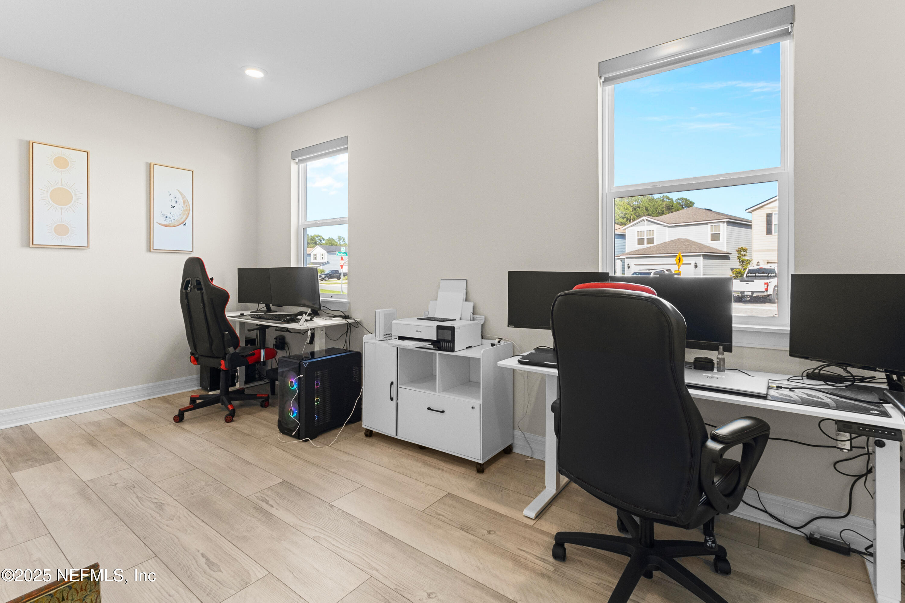 27 Flintlock Ln Street St. Augustine, FL 32095 - Photo 24 of 65 a workspace with furniture and a window