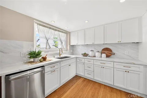 $2,100,000 | 29604 Stonecrest Road, Rancho Palos Verdes, CA 90275
