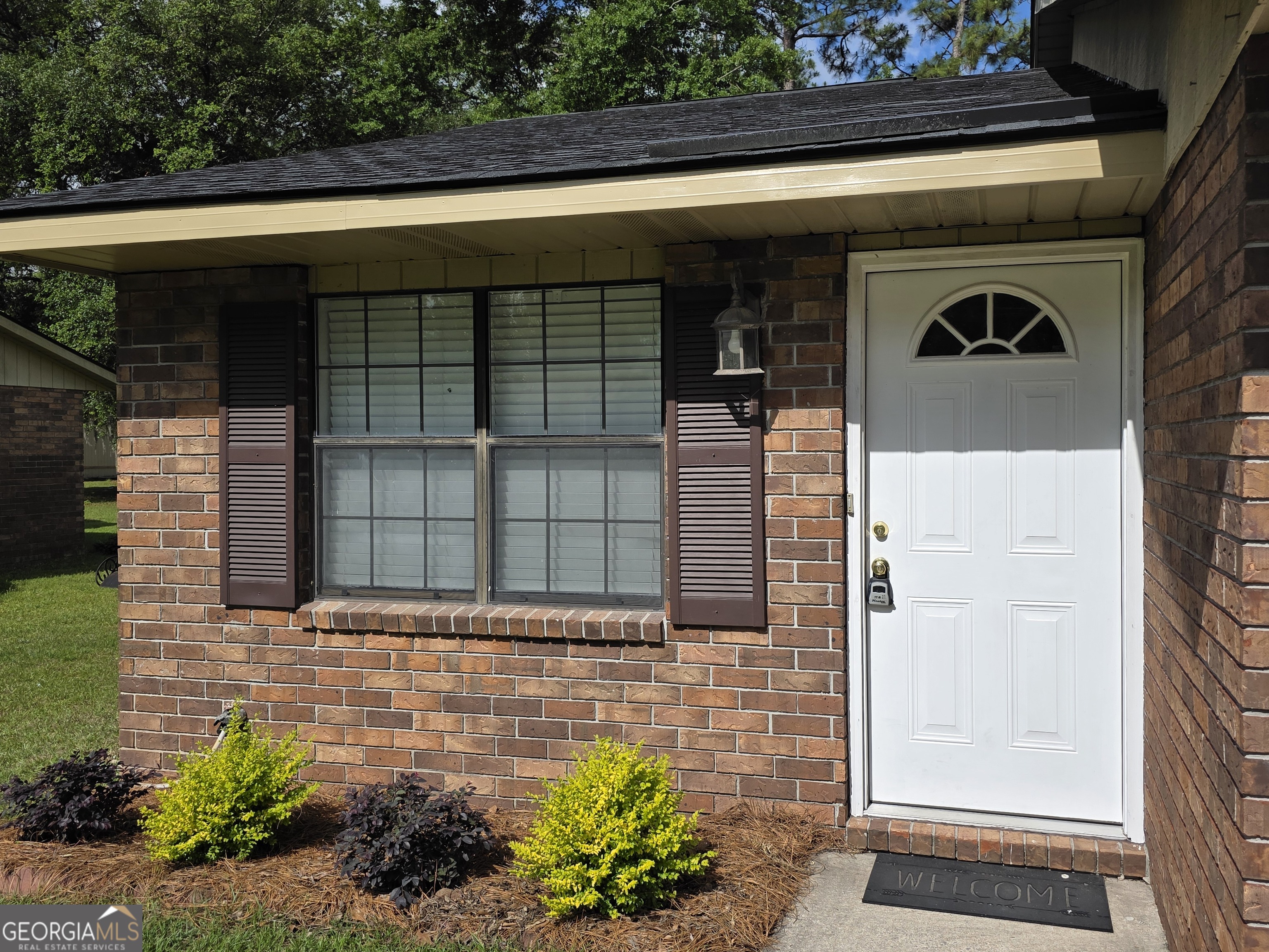 407 Savannah Avenue Rincon, GA 31326 - Photo 2 of 17