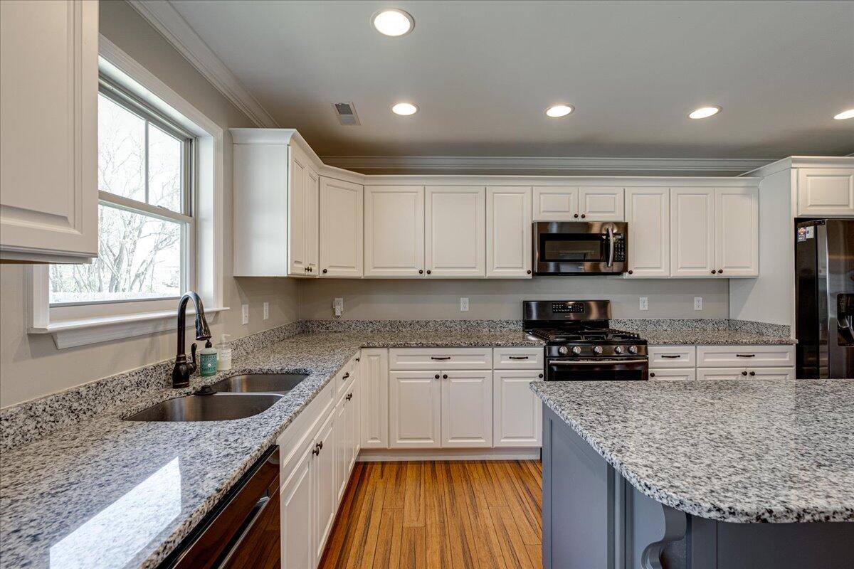 3713 Kellys Ferry Road Chattanooga, TN 37419 - Photo 9 of 37 11-3713 Kellys Ferry Rd-10