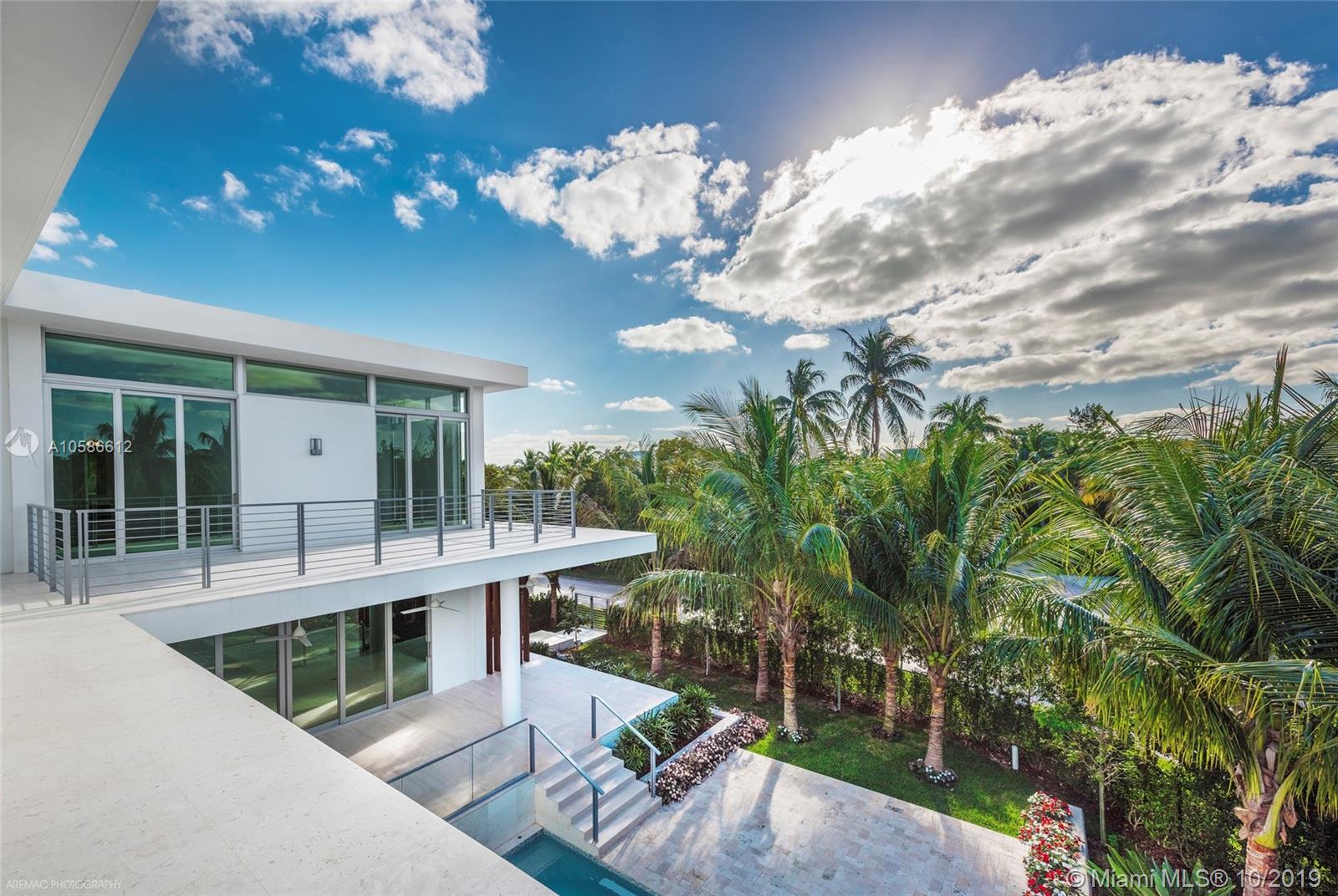 235 Ridgewood Road Key Biscayne, FL 33149 - Photo 31 of 34