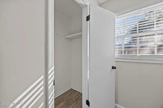 $243,999 | 204 Commerce Street, Greenville, NC 27858