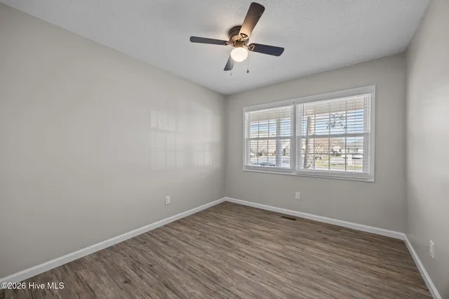 $243,999 | 204 Commerce Street, Greenville, NC 27858